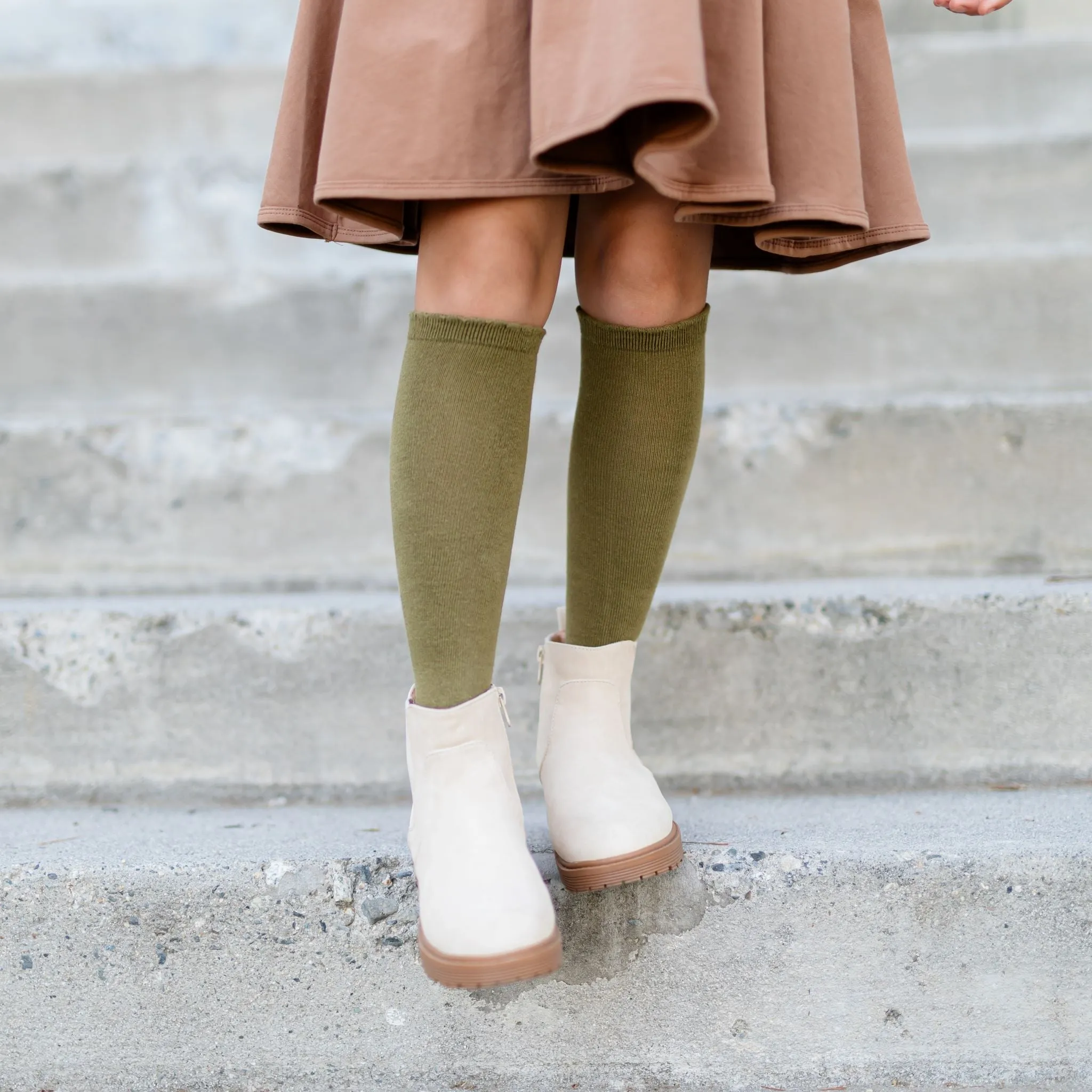 Scalloped Knee High Socks - Olive